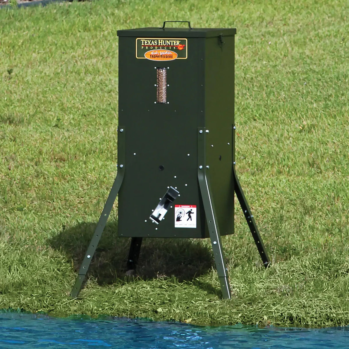 Texas Hunter Fish Feeder - 70 lb. Fish Feed WITH Solar Panel, 125 lb. Corn Capacity – with Adjustable Legs
